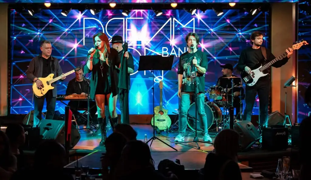 Dream On Band Hard Rock Cafe